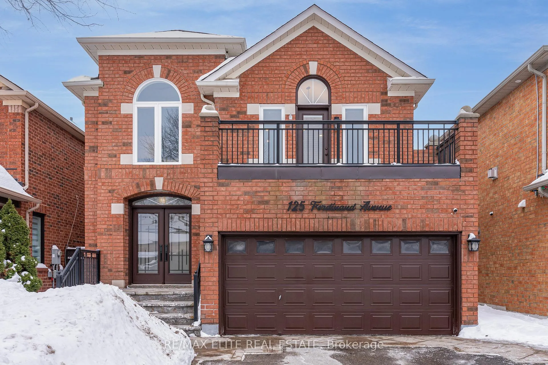 Photo 1 of 125 Ferdinand Avenue, Vaughan, Vellore Village — HOMEH