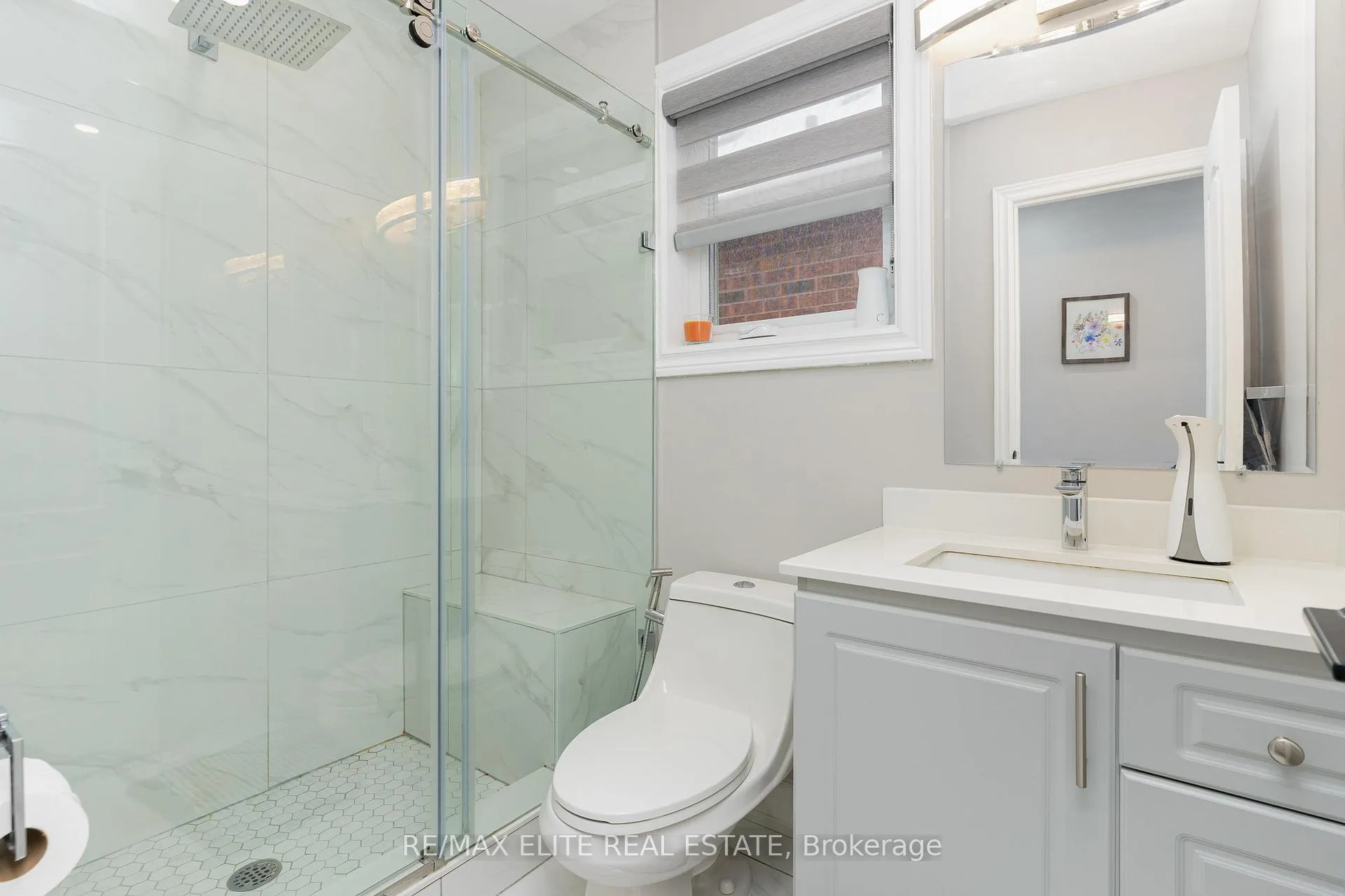 Photo 21 of 125 Ferdinand Avenue, Vaughan, Vellore Village — HOMEH