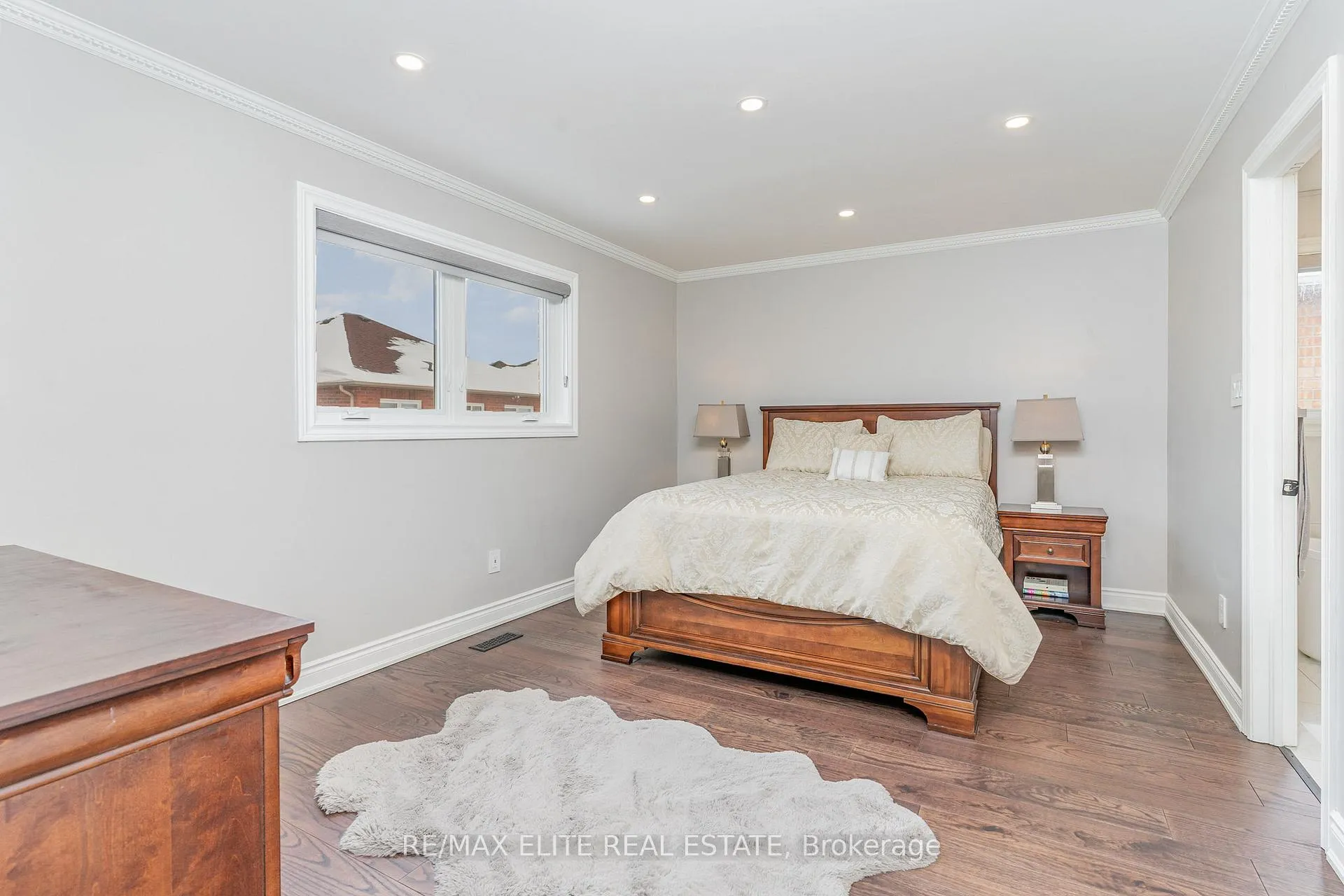 Photo 24 of 125 Ferdinand Avenue, Vaughan, Vellore Village — HOMEH