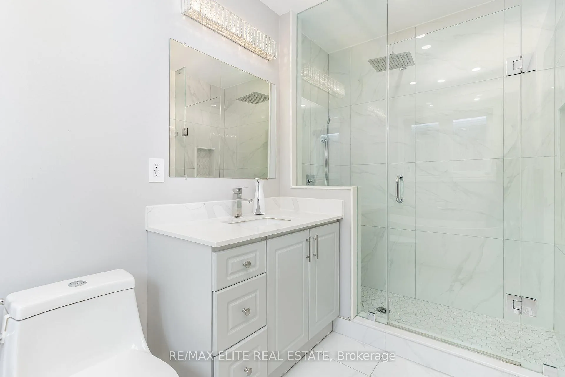 Photo 27 of 125 Ferdinand Avenue, Vaughan, Vellore Village — HOMEH