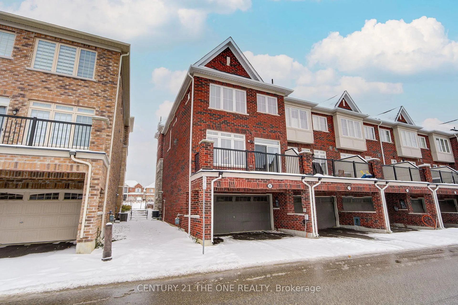 Photo 38 of 281 Dundas Way, Markham, Greensborough — HOMEH