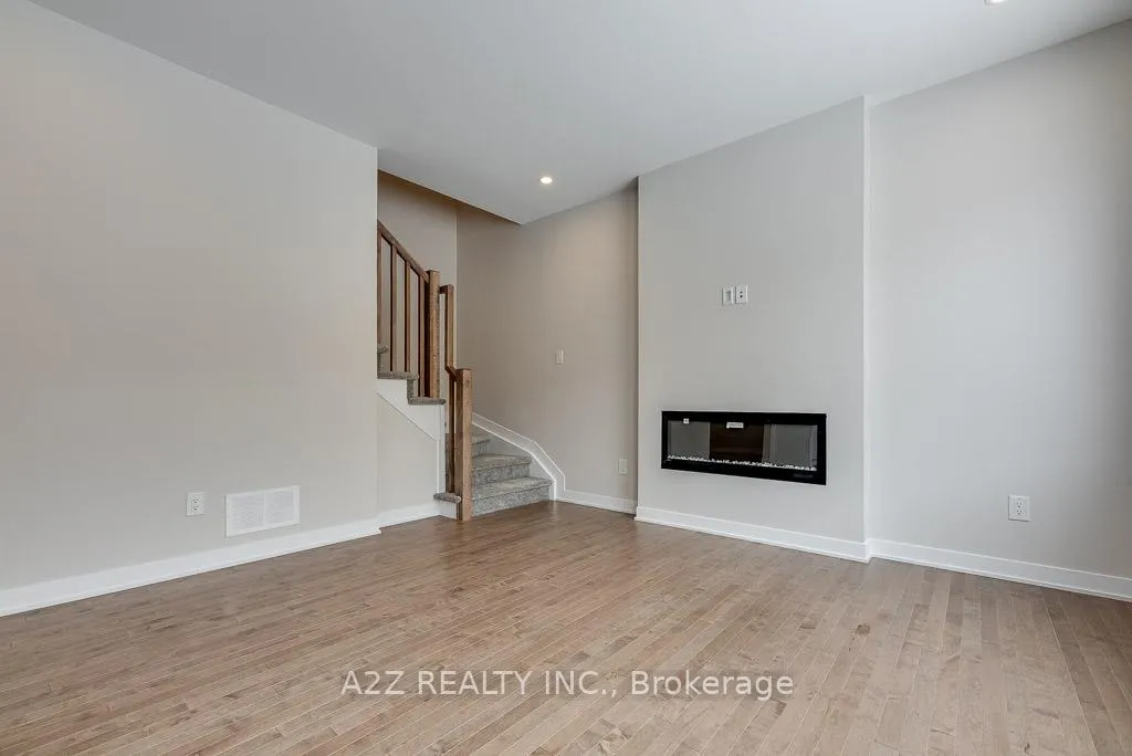 Photo 13 of 264 Surface Lane, Ottawa, Barrhaven - Half Moon Bay — HOMEH