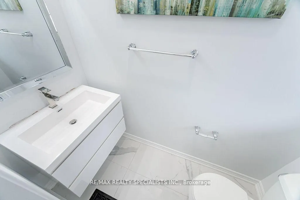 Photo 20 of 31 Enford Crescent, Brampton, Northwest Brampton — HOMEH