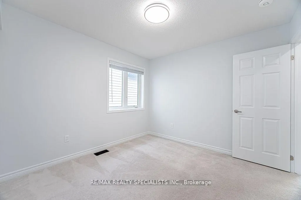 Photo 35 of 31 Enford Crescent, Brampton, Northwest Brampton — HOMEH