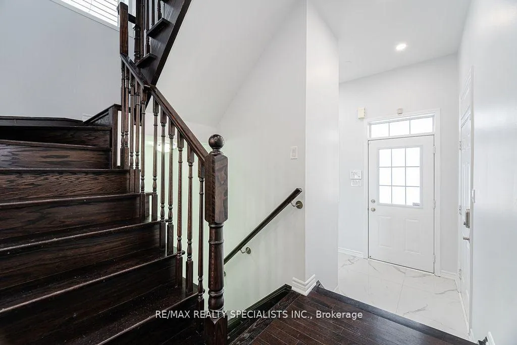 Photo 38 of 31 Enford Crescent, Brampton, Northwest Brampton — HOMEH
