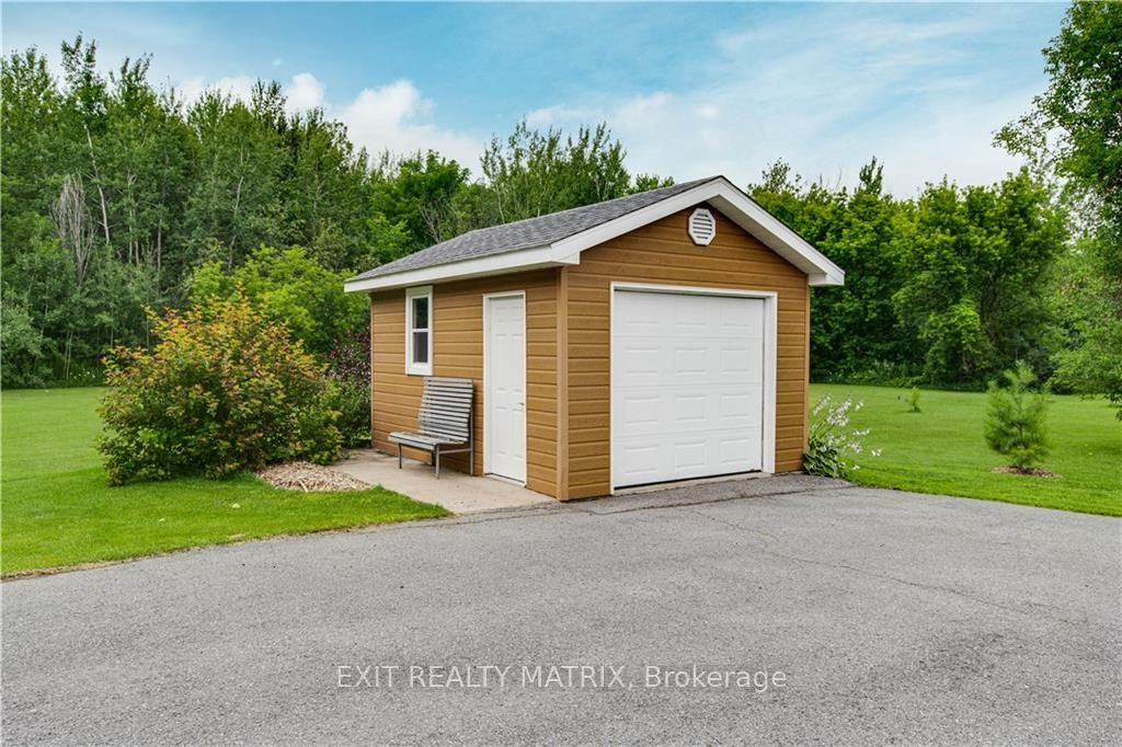 Photo 27 of 142 High Street, Champlain, Vankleek Hill — HOMEH