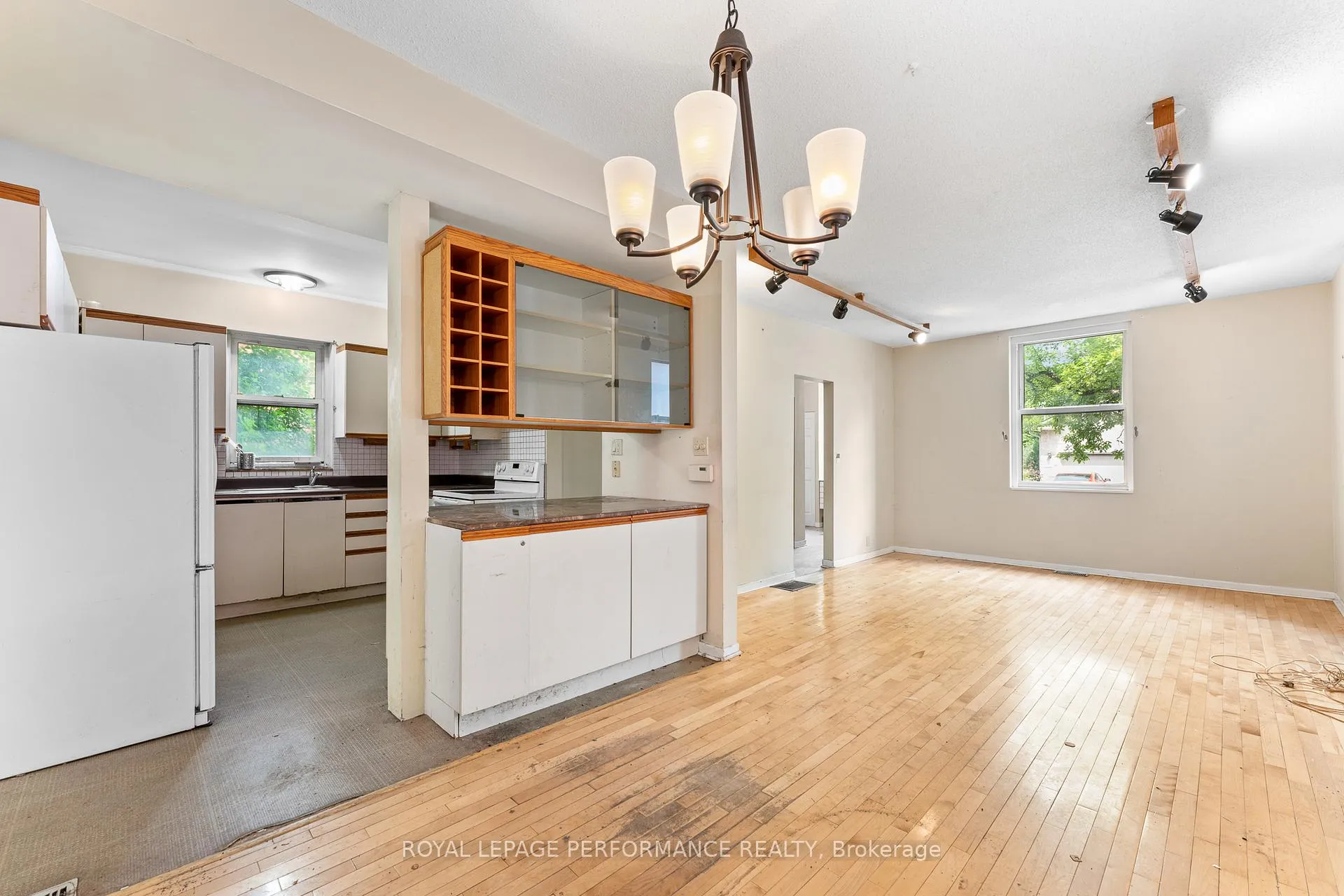 Photo 9 of 236 Britannia Road, Ottawa, Britannia — HOMEH