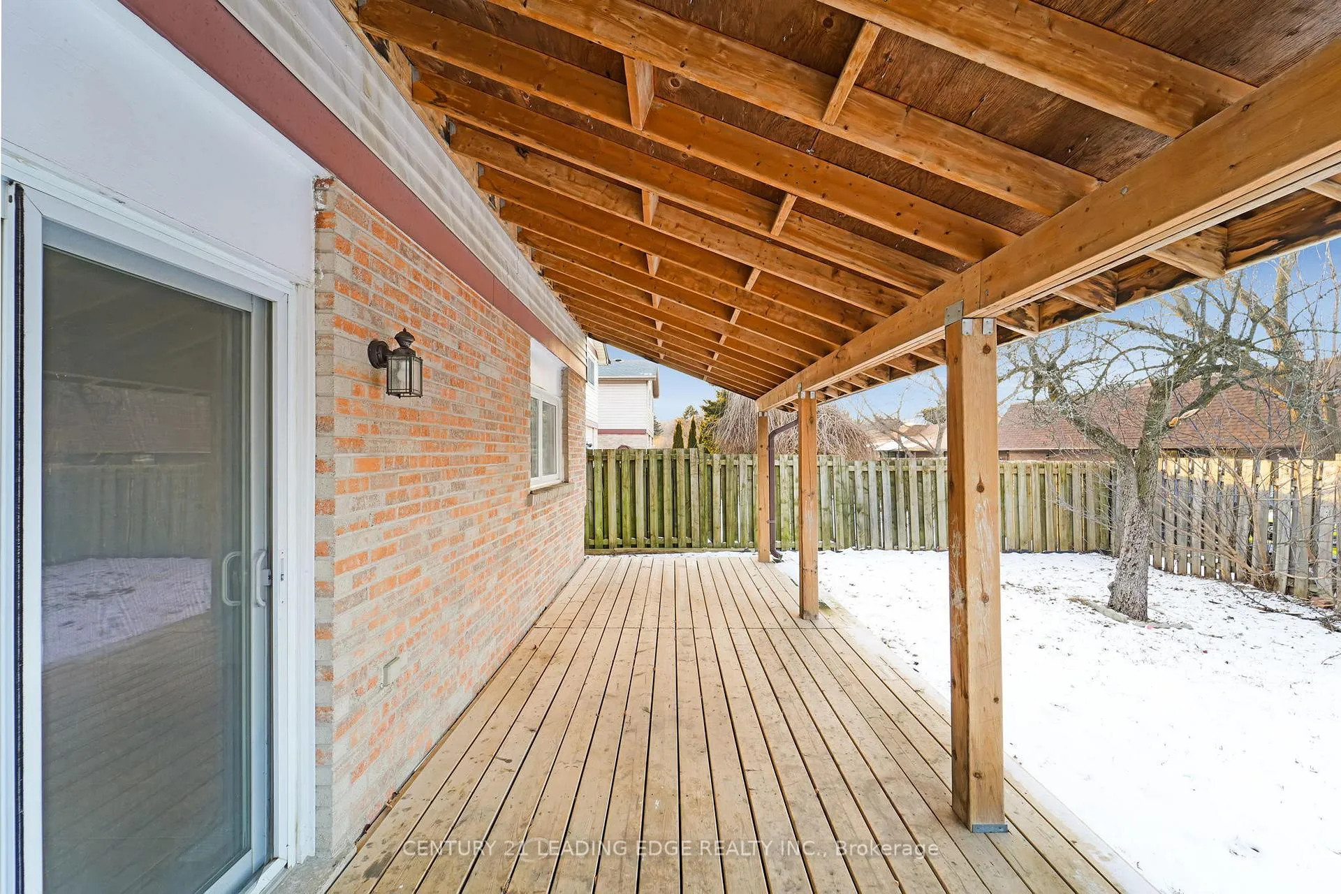 Photo 14 of 832 Donegal Avenue, Oshawa, Vanier — HOMEH