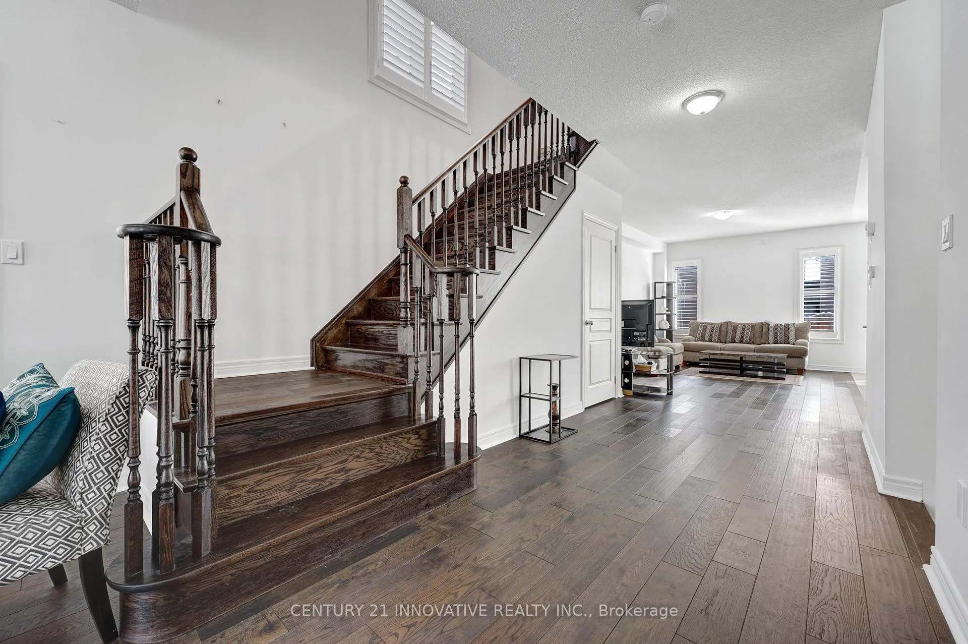 Photo 6 of 13 Pritchard Road, Brampton, Northwest Brampton — HOMEH