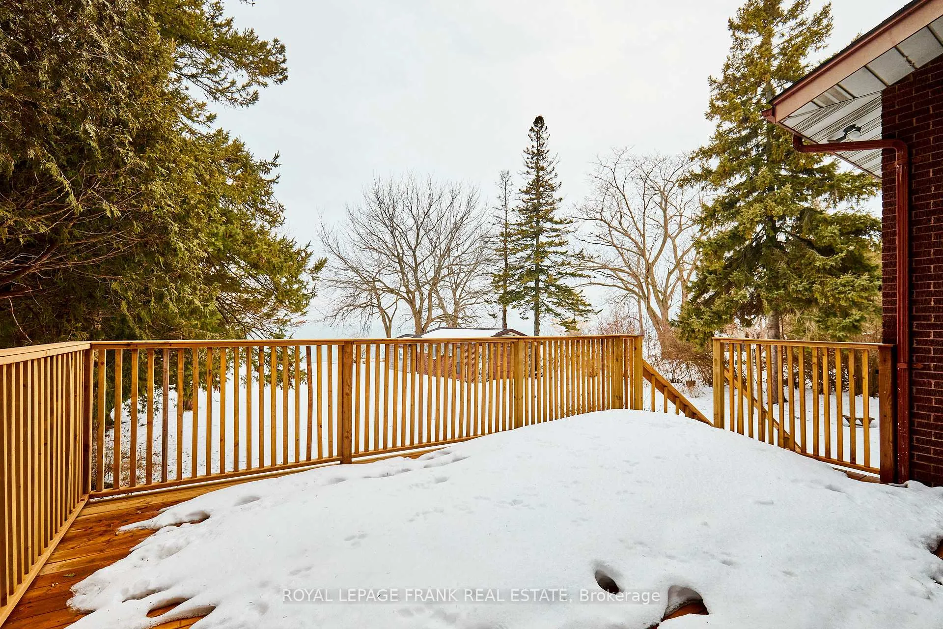 Photo 31 of 677 Stone Street, Oshawa, Lakeview — HOMEH