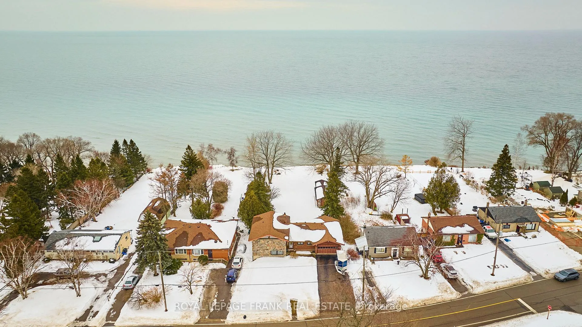 Photo 32 of 677 Stone Street, Oshawa, Lakeview — HOMEH