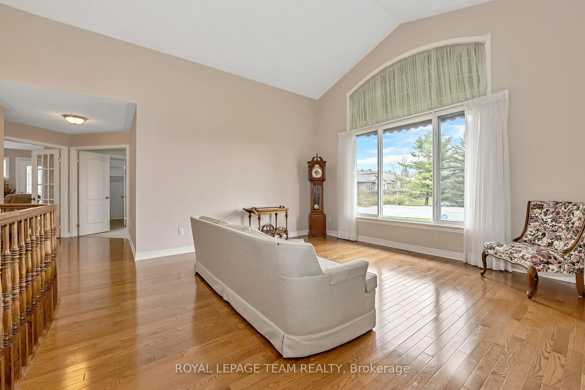 Photo 4 of 2 Peregrine Crescent, Ottawa, Kanata - Bridlewood — HOMEH