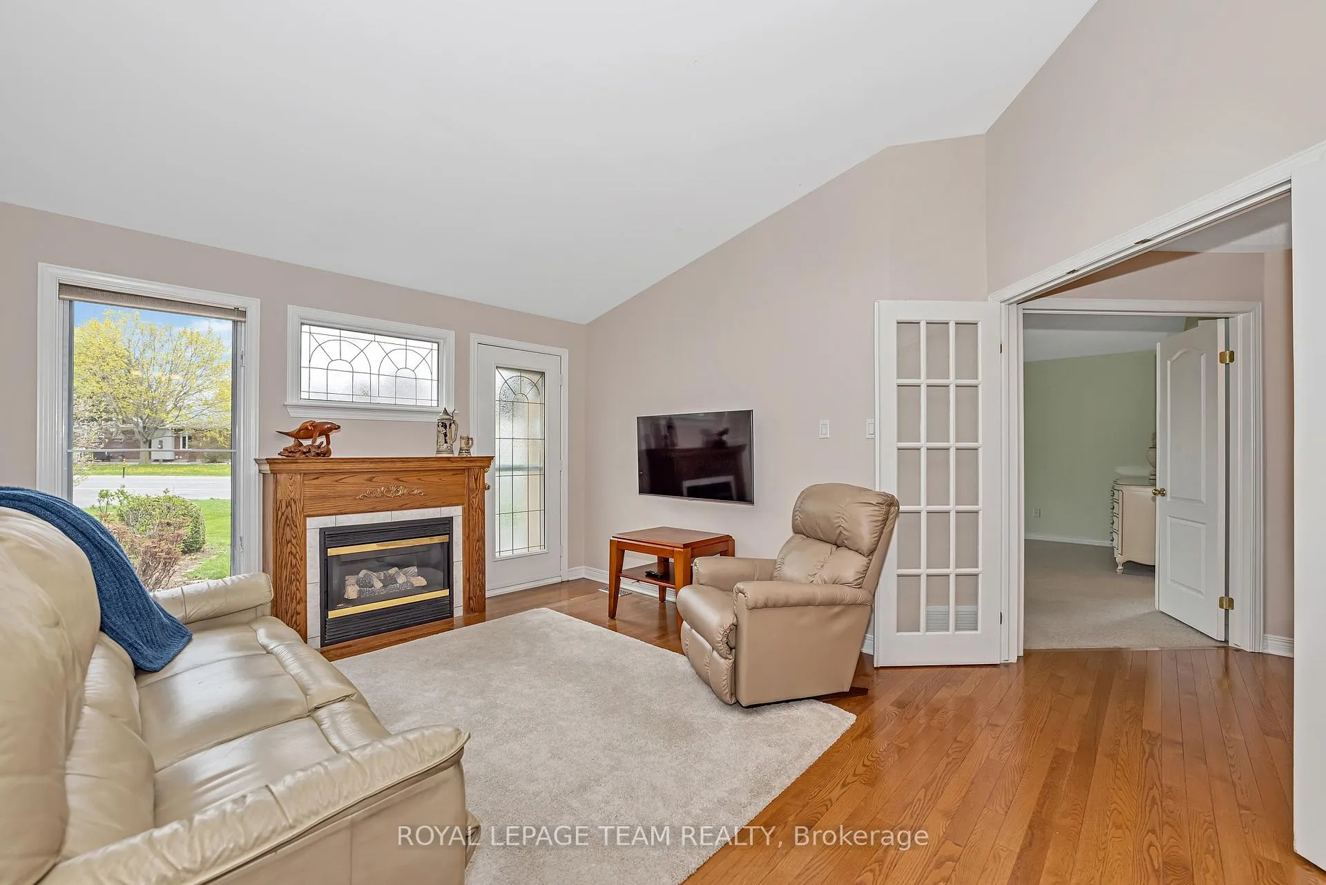 Photo 15 of 2 Peregrine Crescent, Ottawa, Kanata - Bridlewood — HOMEH