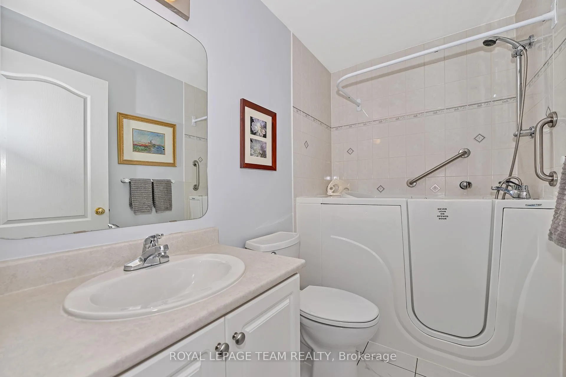 Photo 28 of 2 Peregrine Crescent, Ottawa, Kanata - Bridlewood — HOMEH