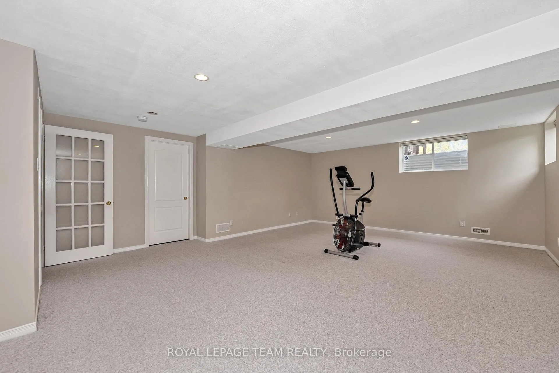 Photo 33 of 2 Peregrine Crescent, Ottawa, Kanata - Bridlewood — HOMEH