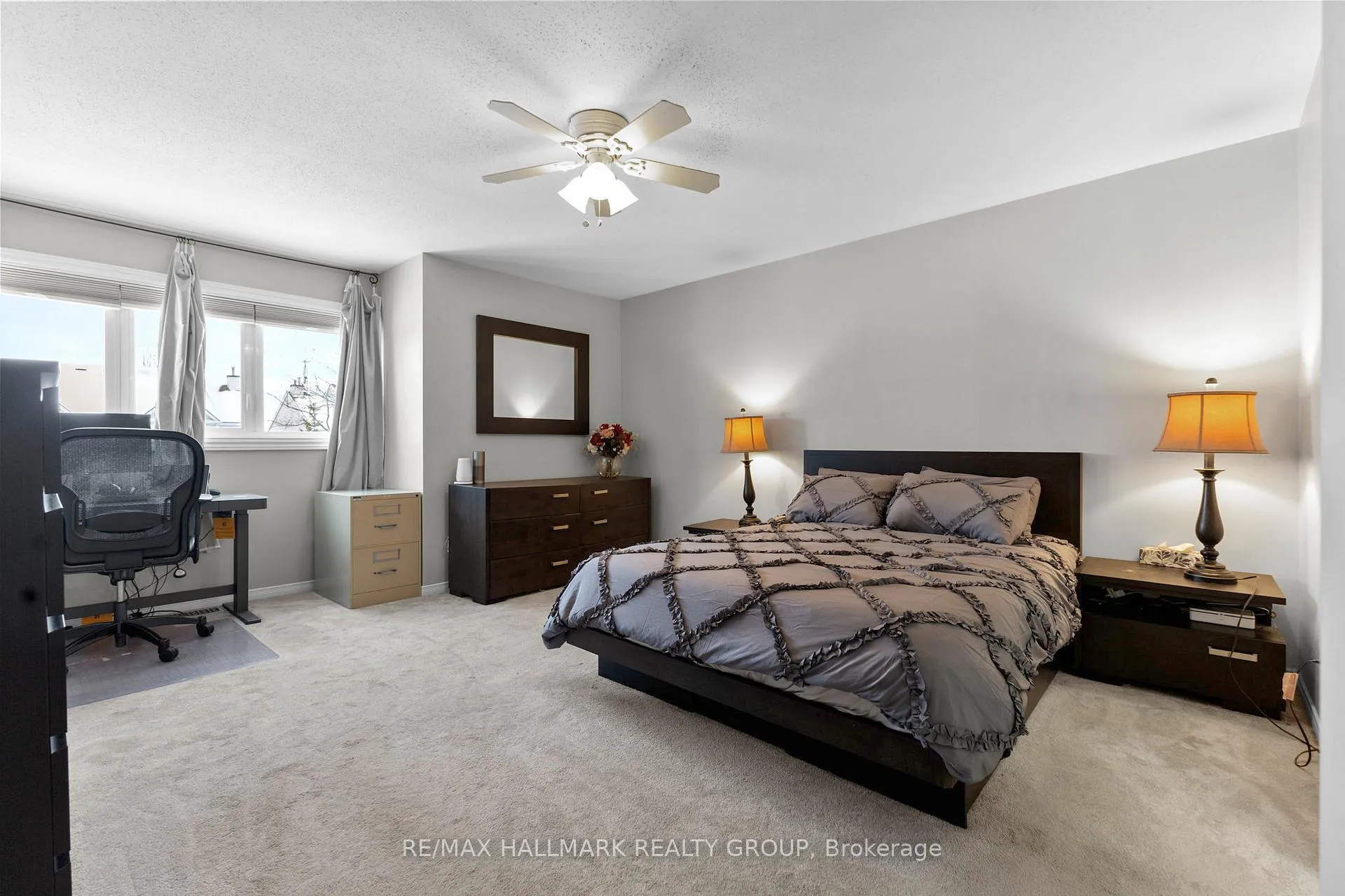 Photo 17 of 37 Roblyn Way, Ottawa, Barrhaven East — HOMEH