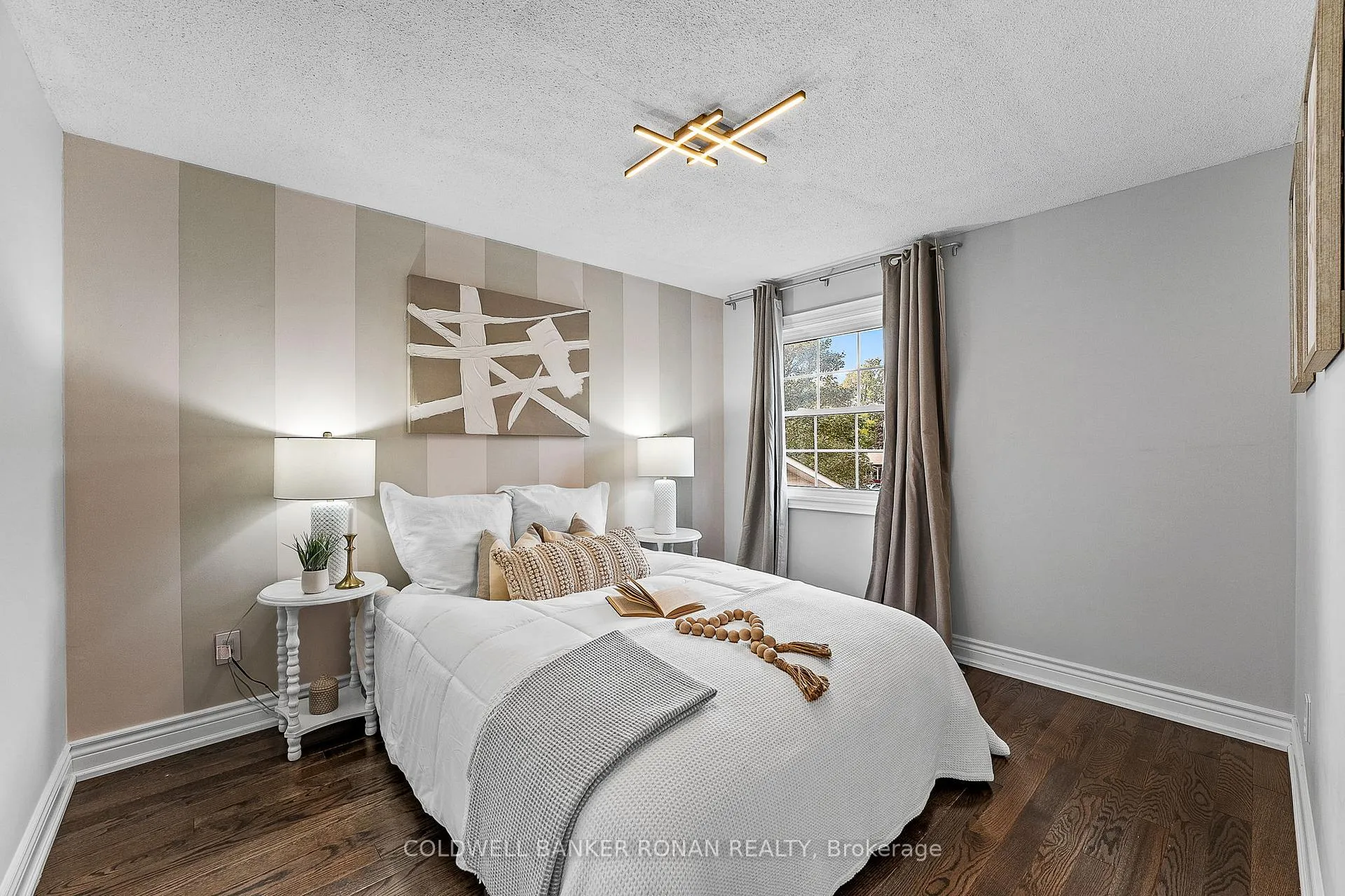 Photo 24 of 1437 Manitou Court, Oshawa, Samac — HOMEH
