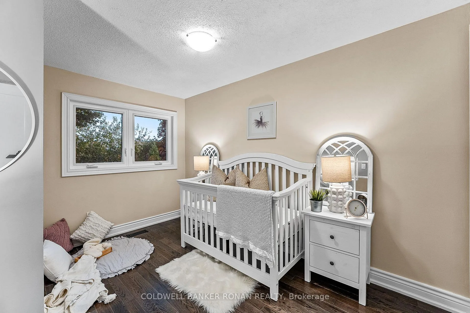 Photo 25 of 1437 Manitou Court, Oshawa, Samac — HOMEH
