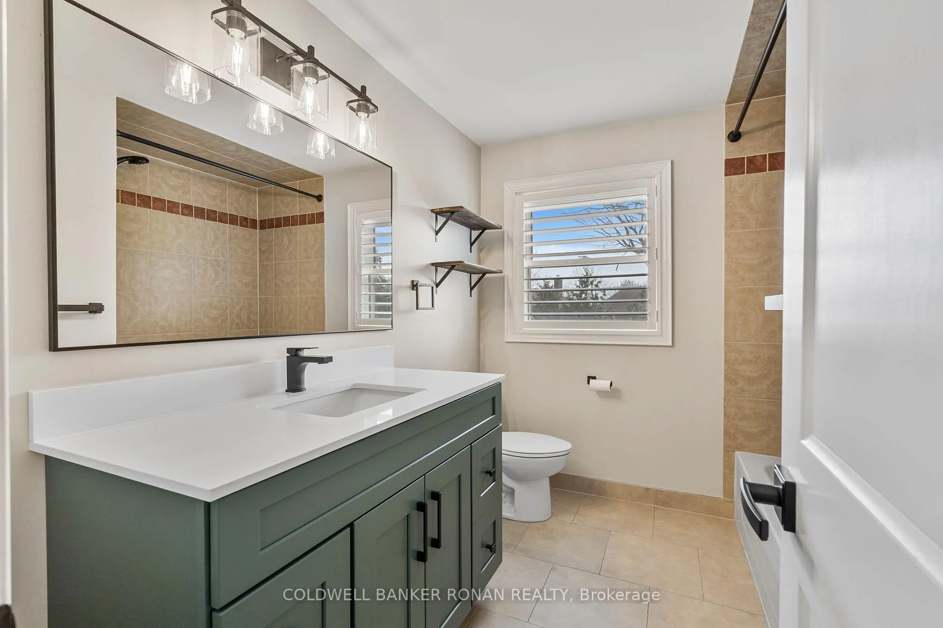 Photo 26 of 1437 Manitou Court, Oshawa, Samac — HOMEH