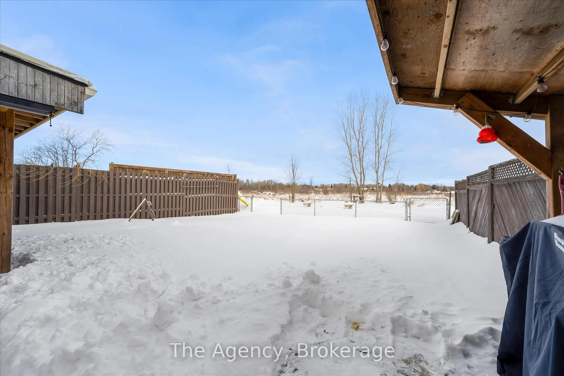 Photo 39 of 137 Northwood Drive, Welland, N. Welland — HOMEH