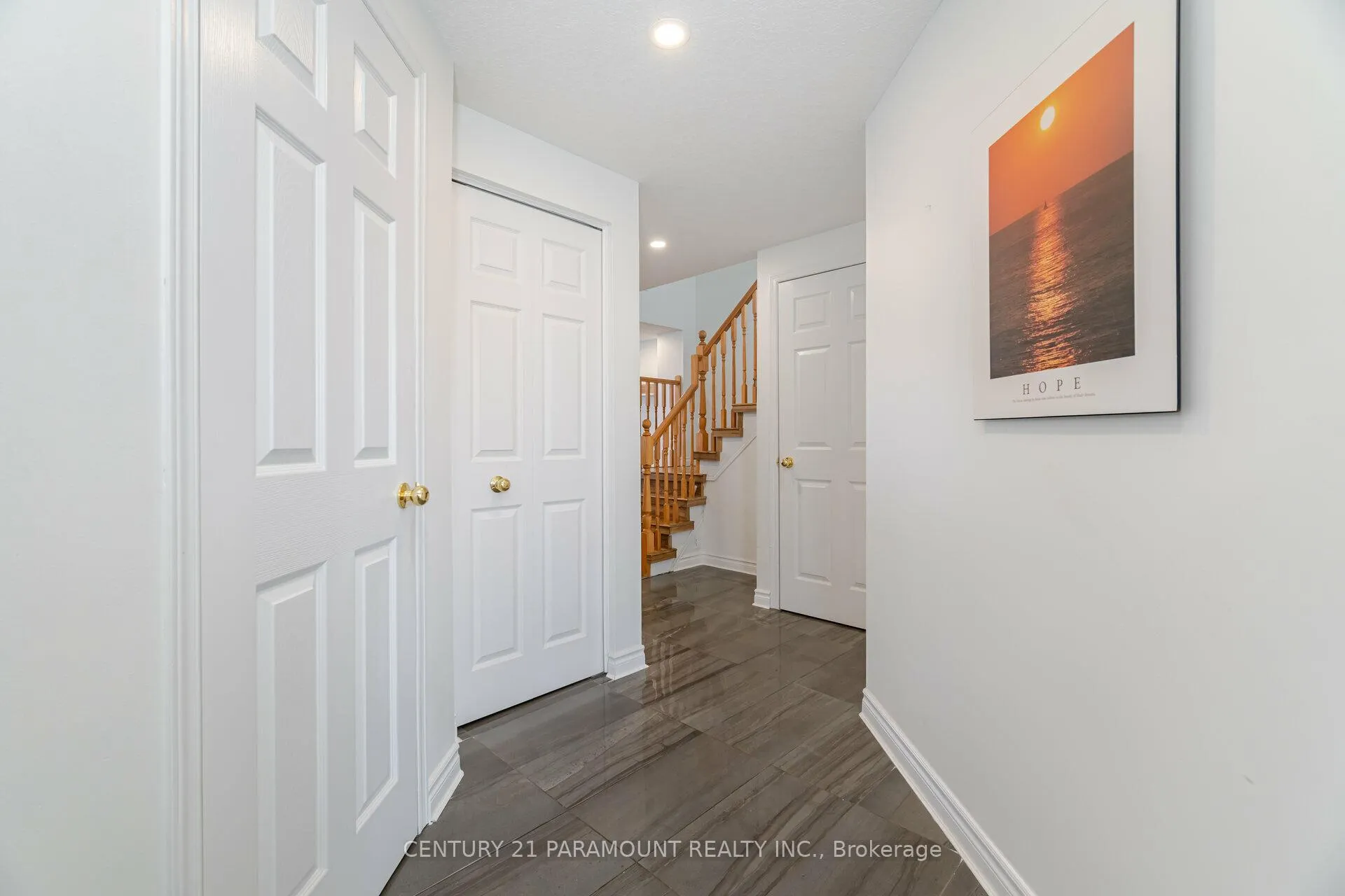Photo 4 of 78 Periwinkle Street, Kitchener — HOMEH