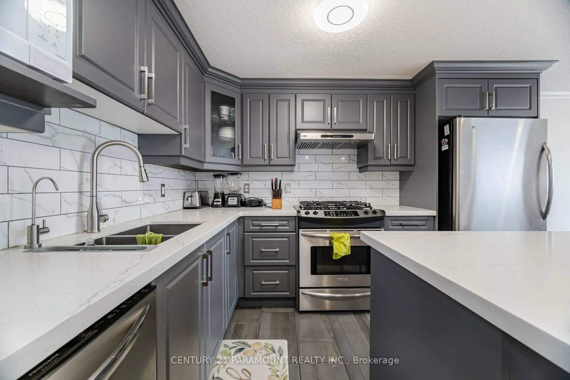 Photo 7 of 78 Periwinkle Street, Kitchener — HOMEH