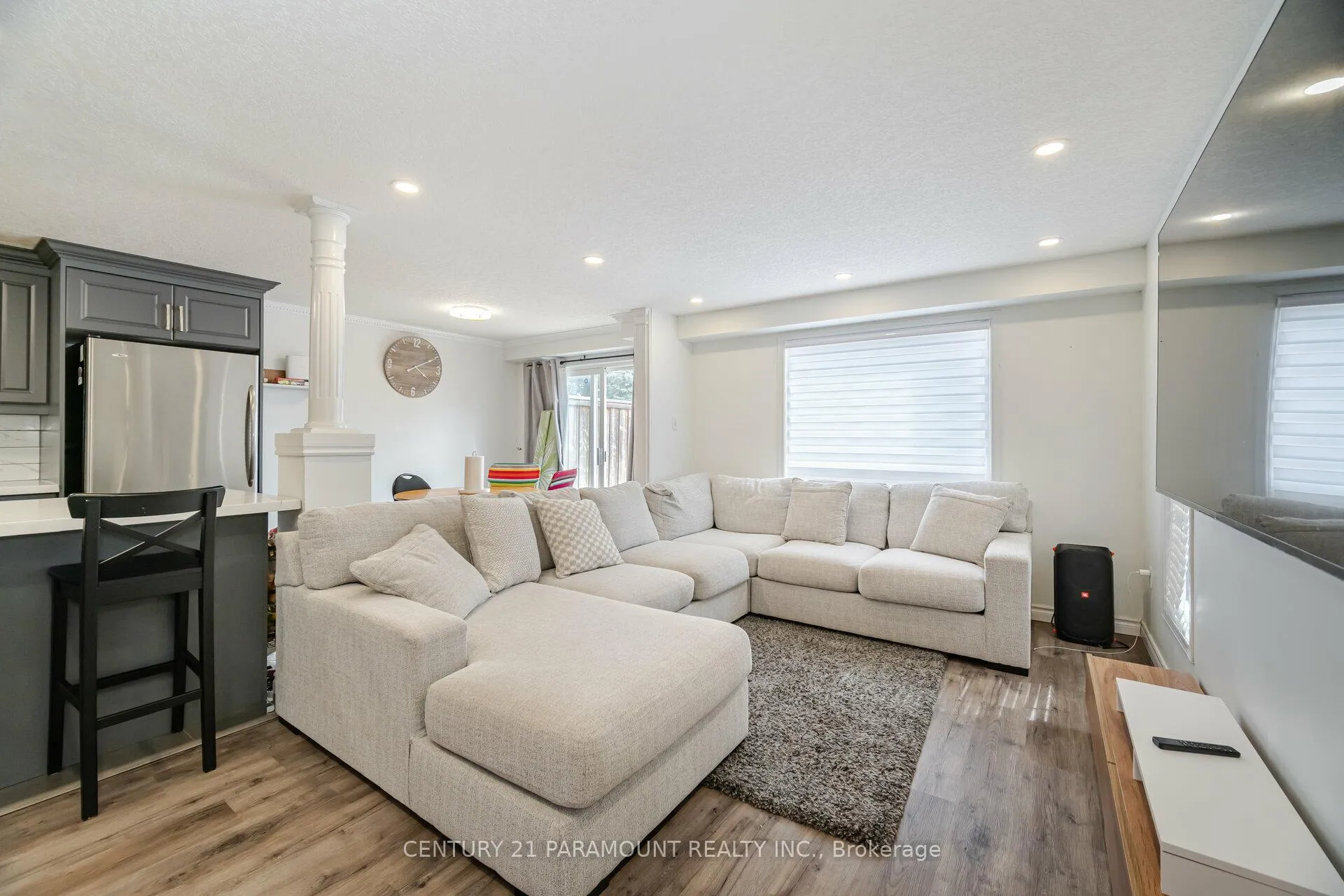 Photo 11 of 78 Periwinkle Street, Kitchener — HOMEH