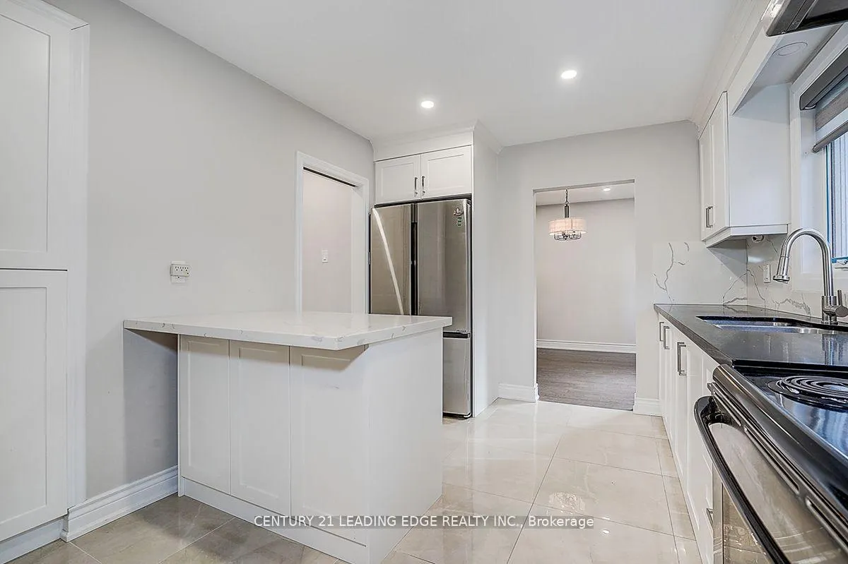 Photo 17 of 83 Southdale Drive, Markham, Bullock — HOMEH