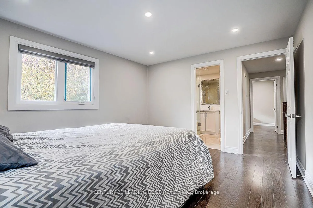 Photo 25 of 83 Southdale Drive, Markham, Bullock — HOMEH