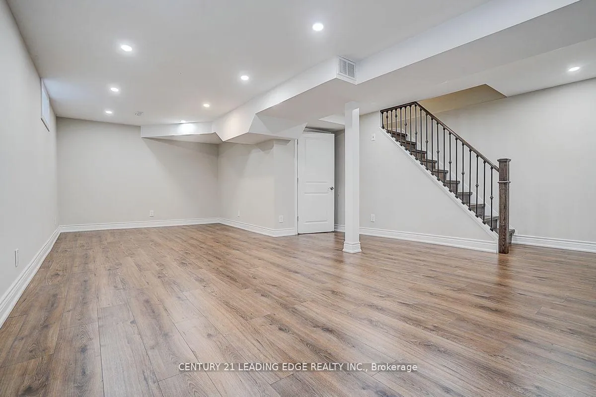 Photo 40 of 83 Southdale Drive, Markham, Bullock — HOMEH