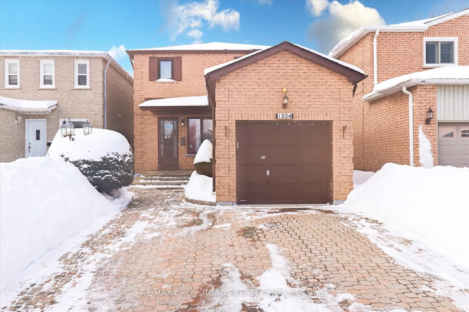 Photo 1 of 1524 Beechlawn Drive, Pickering, Village East — HOMEH