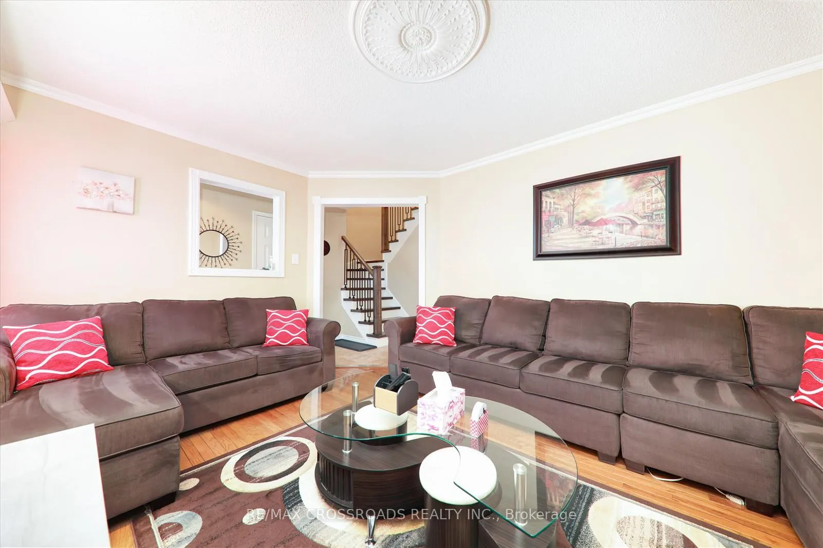 Photo 8 of 1524 Beechlawn Drive, Pickering, Village East — HOMEH
