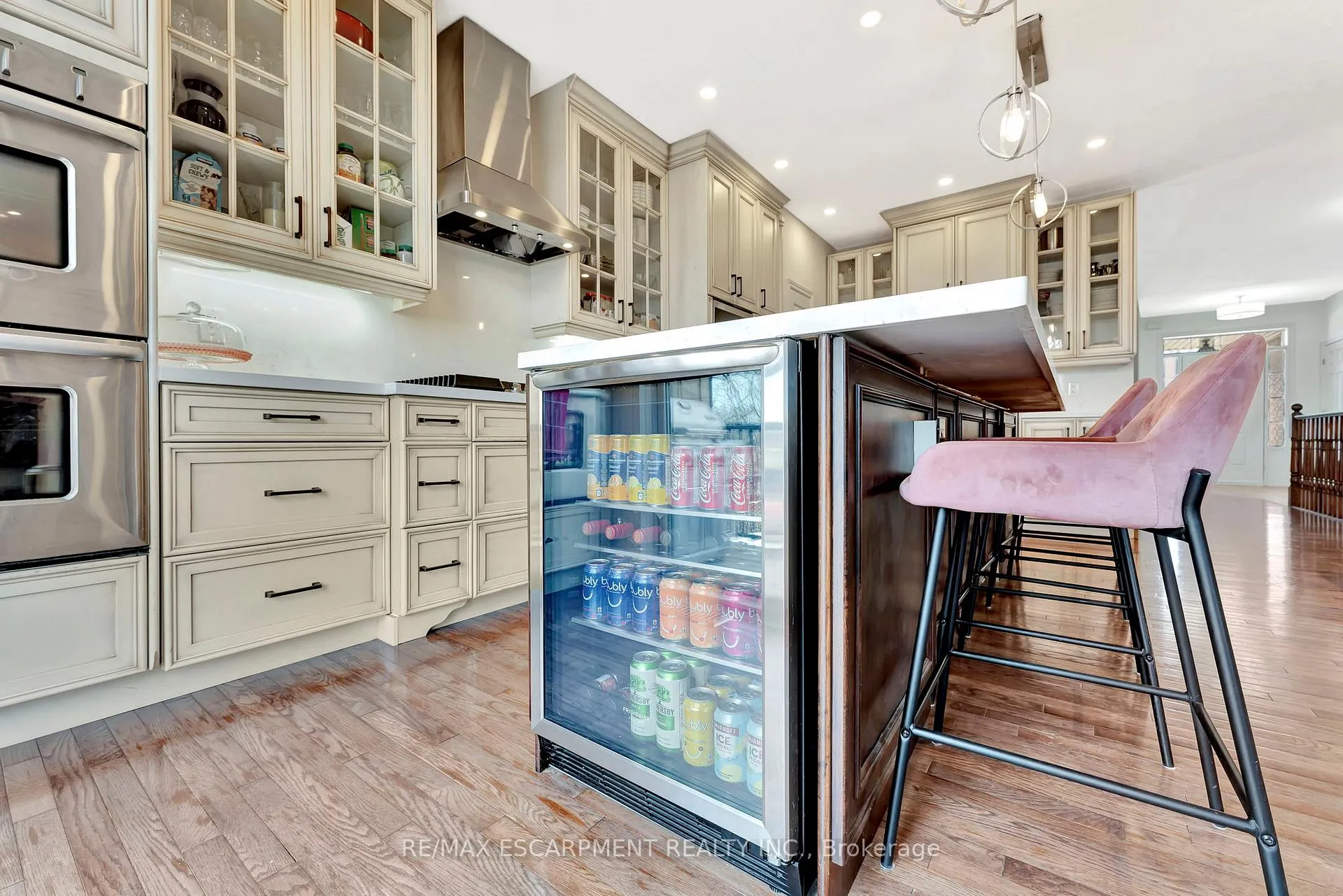 Photo 28 of 37 Oak Crescent, Haldimand — HOMEH