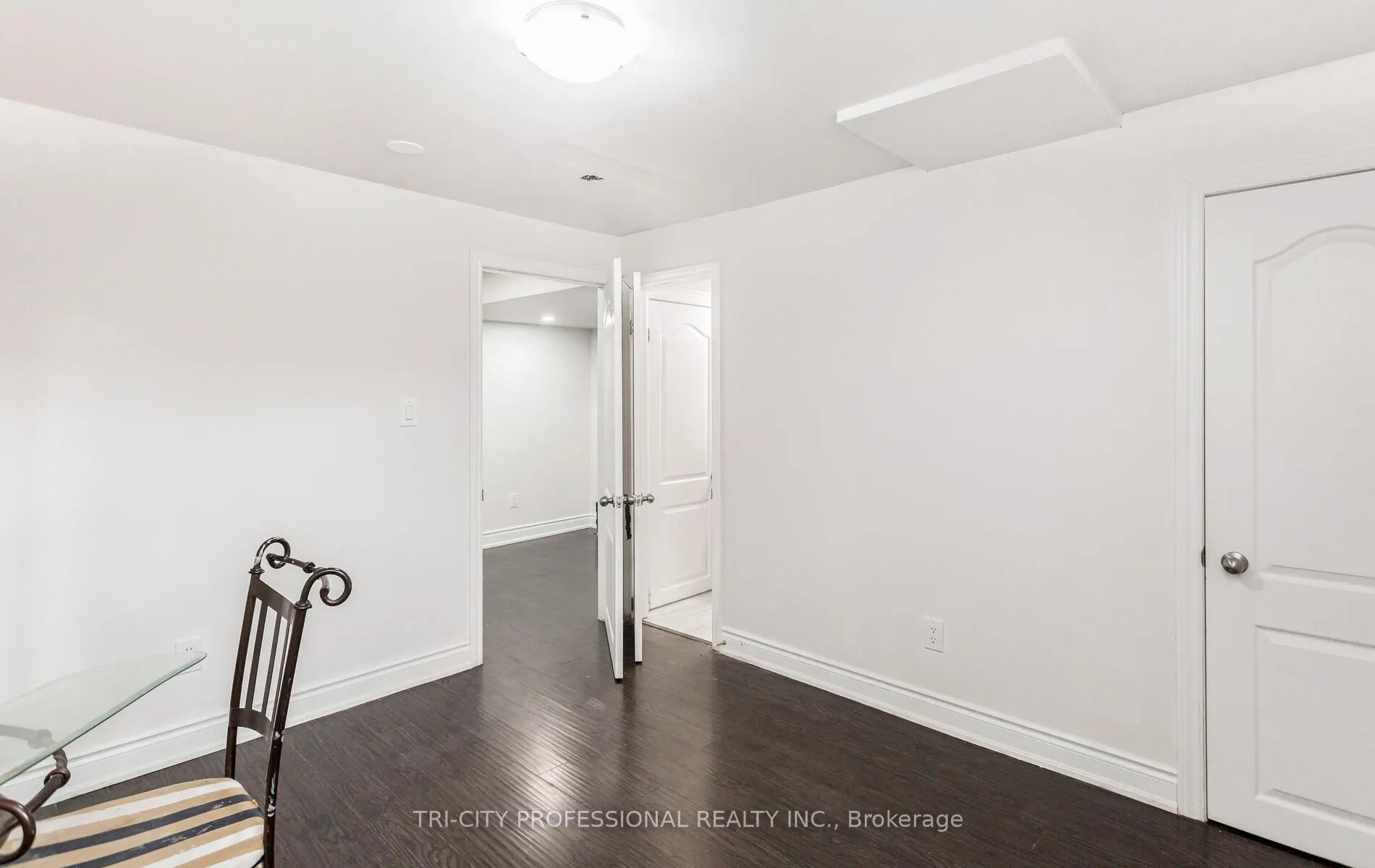 Photo 36 of 8 Wicklow Road, Brampton, Credit Valley — HOMEH