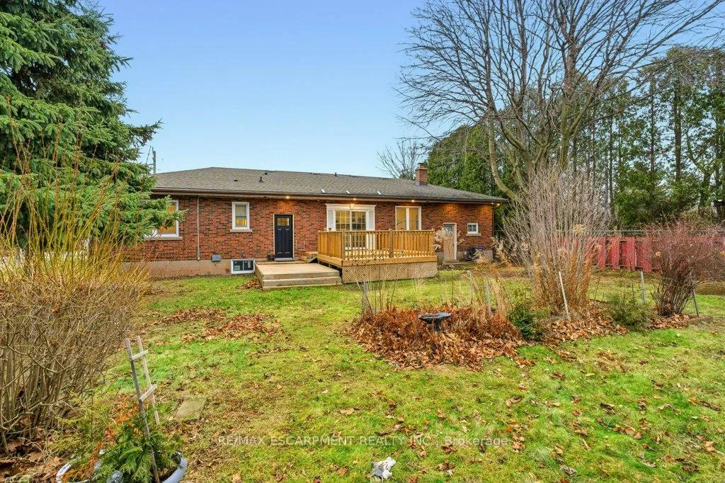 Photo 41 of 590 Cumberland Avenue, Burlington, Roseland — HOMEH