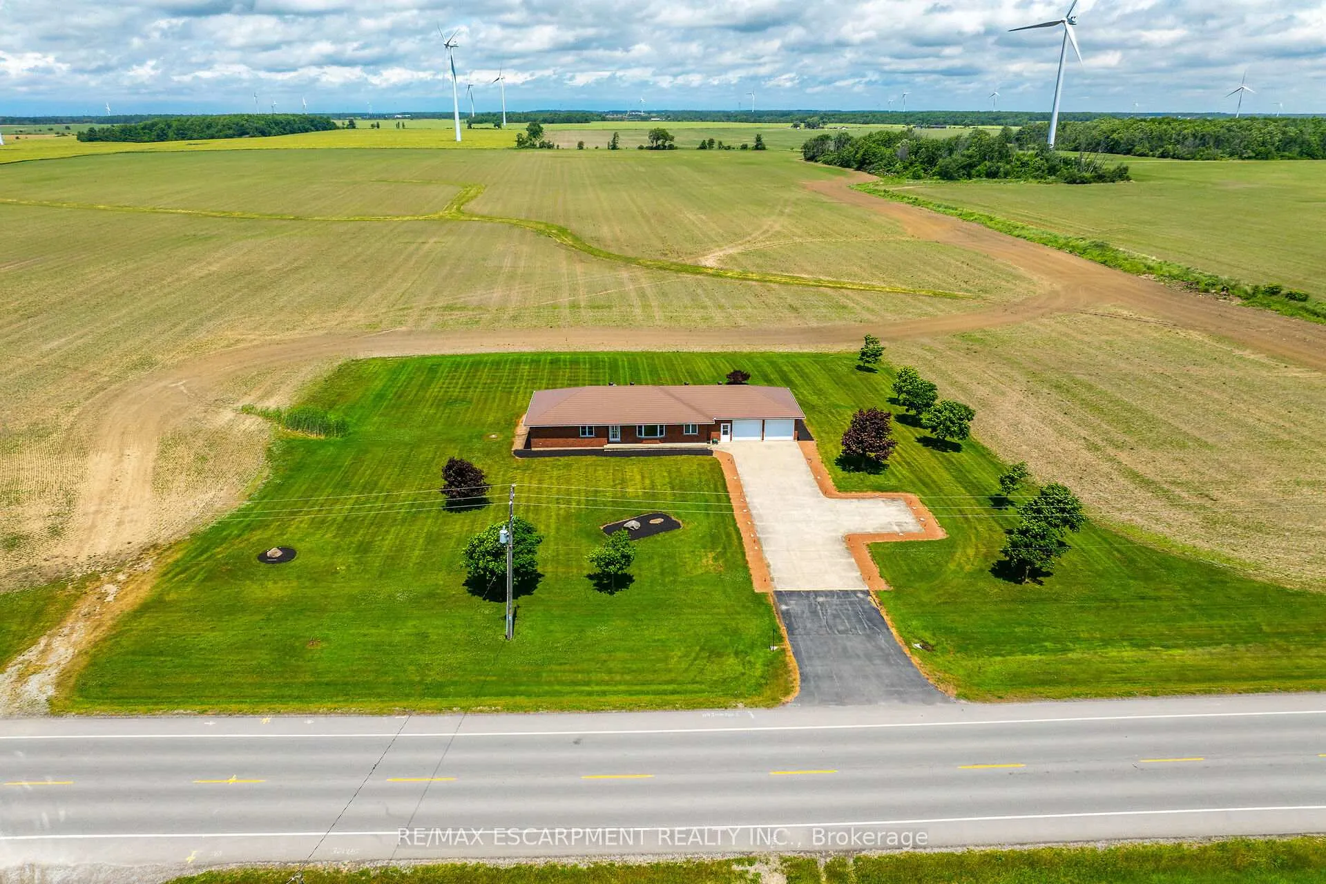 Photo 4 of 3115 Rainham Road, Haldimand, Nanticoke — HOMEH