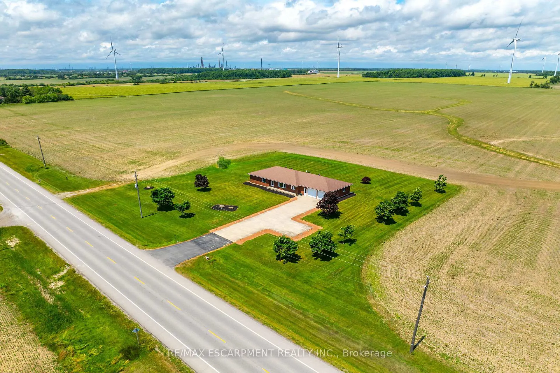 Photo 38 of 3115 Rainham Road, Haldimand, Nanticoke — HOMEH