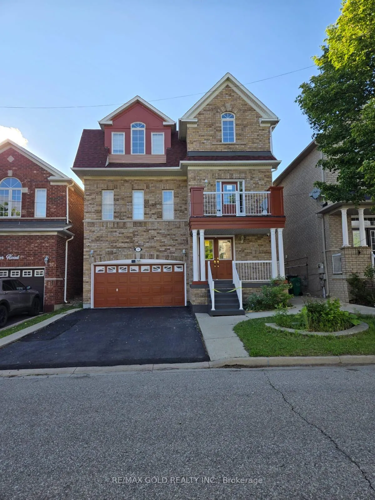 Photo 1 of 18 Pathmaster Road, Brampton, Bram East — HOMEH