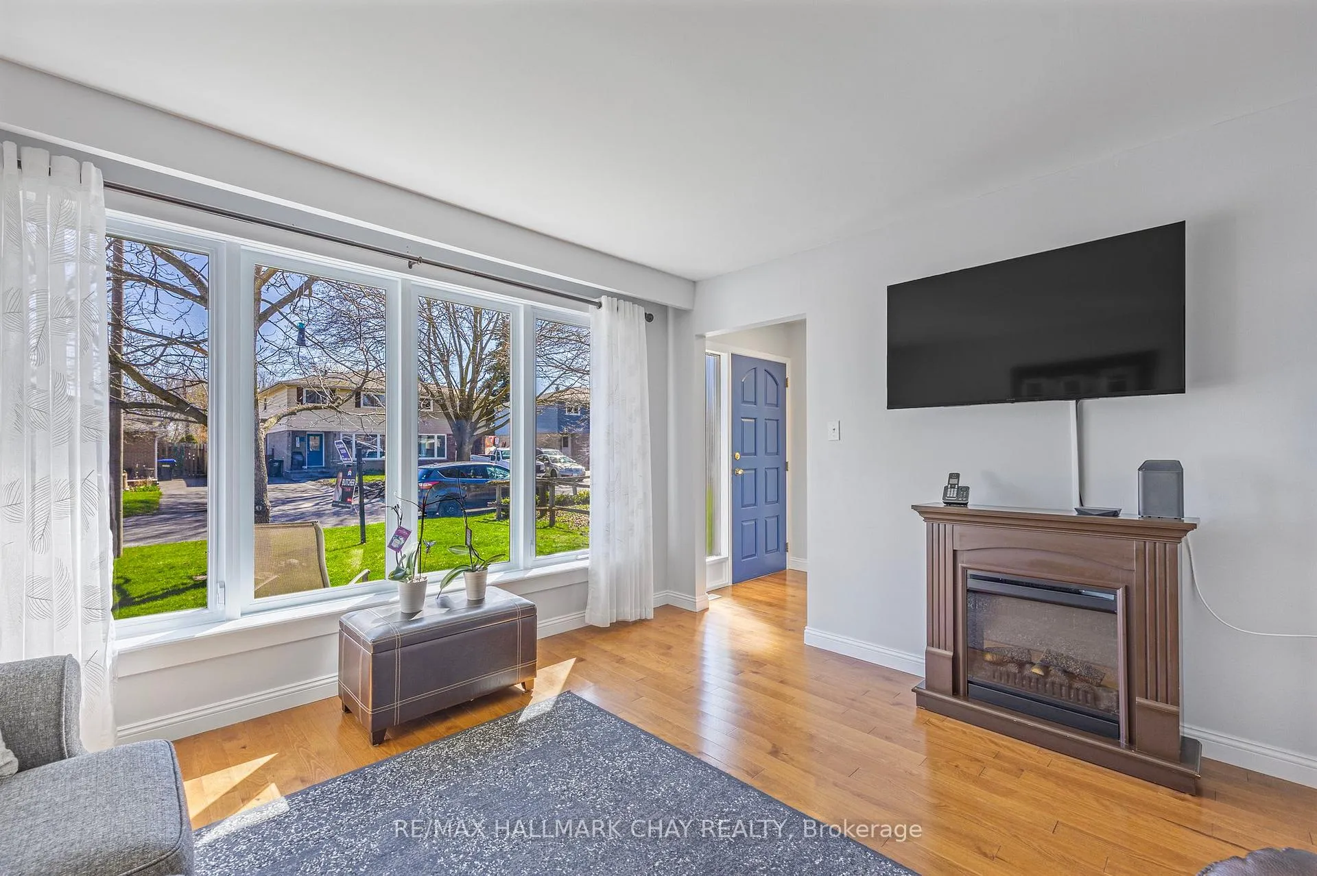 Photo 11 of 38 Lionel Stone Avenue E, New Tecumseth, Tottenham — HOMEH