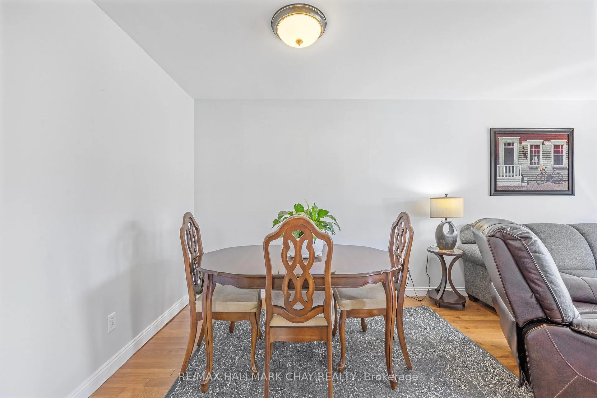 Photo 23 of 38 Lionel Stone Avenue E, New Tecumseth, Tottenham — HOMEH