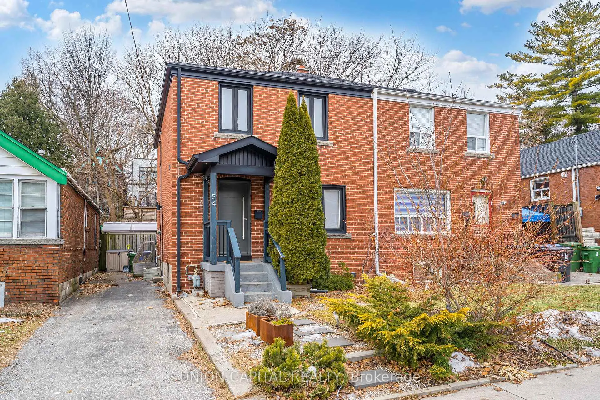 Photo 2 of 54 Glenside Avenue, Toronto, Greenwood-Coxwell — HOMEH