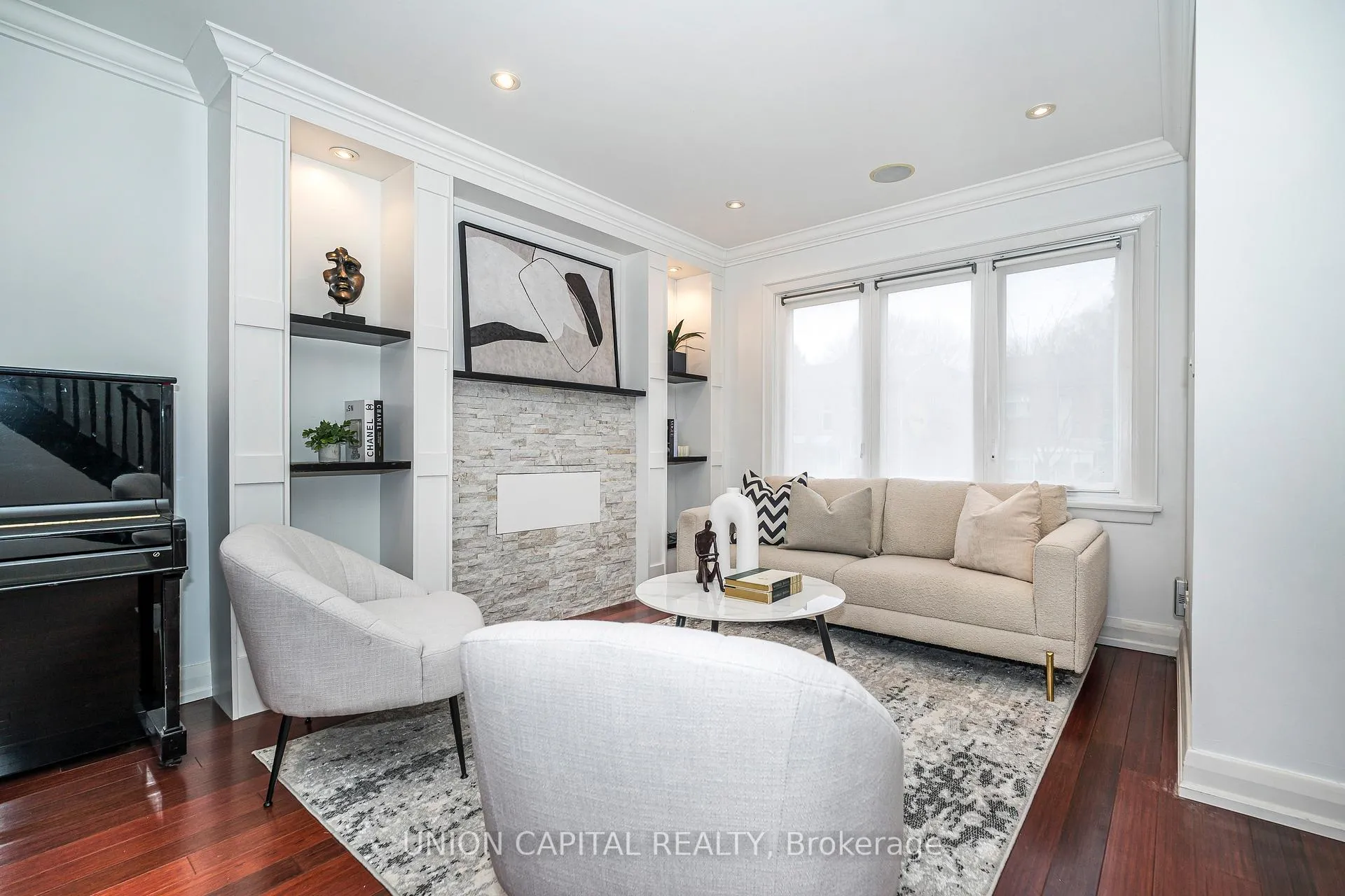 Photo 8 of 54 Glenside Avenue, Toronto, Greenwood-Coxwell — HOMEH
