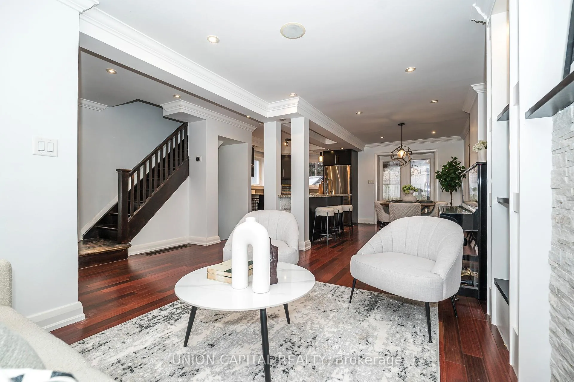 Photo 10 of 54 Glenside Avenue, Toronto, Greenwood-Coxwell — HOMEH