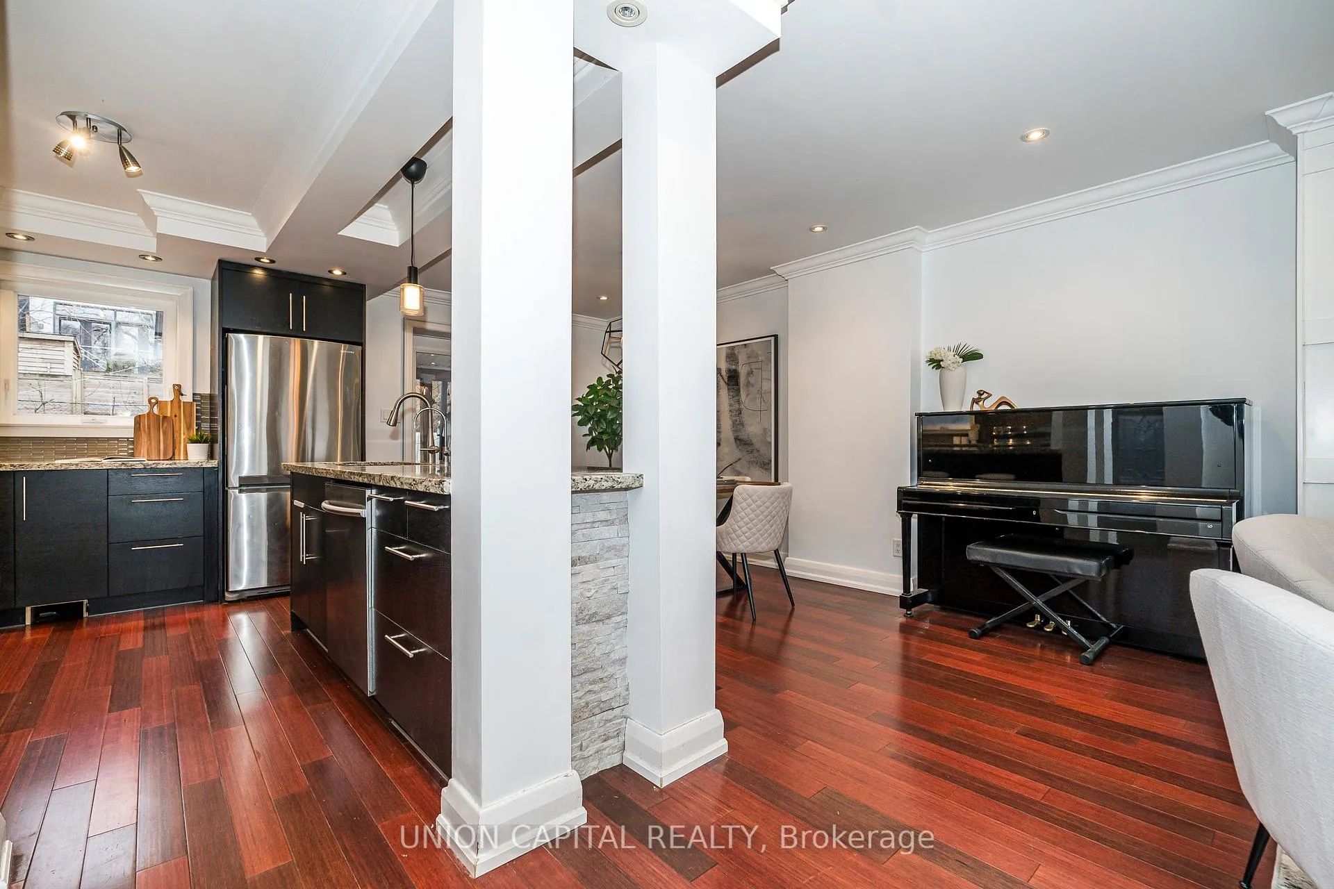 Photo 12 of 54 Glenside Avenue, Toronto, Greenwood-Coxwell — HOMEH