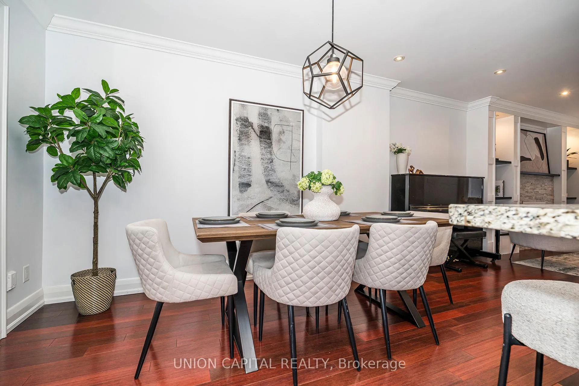 Photo 15 of 54 Glenside Avenue, Toronto, Greenwood-Coxwell — HOMEH