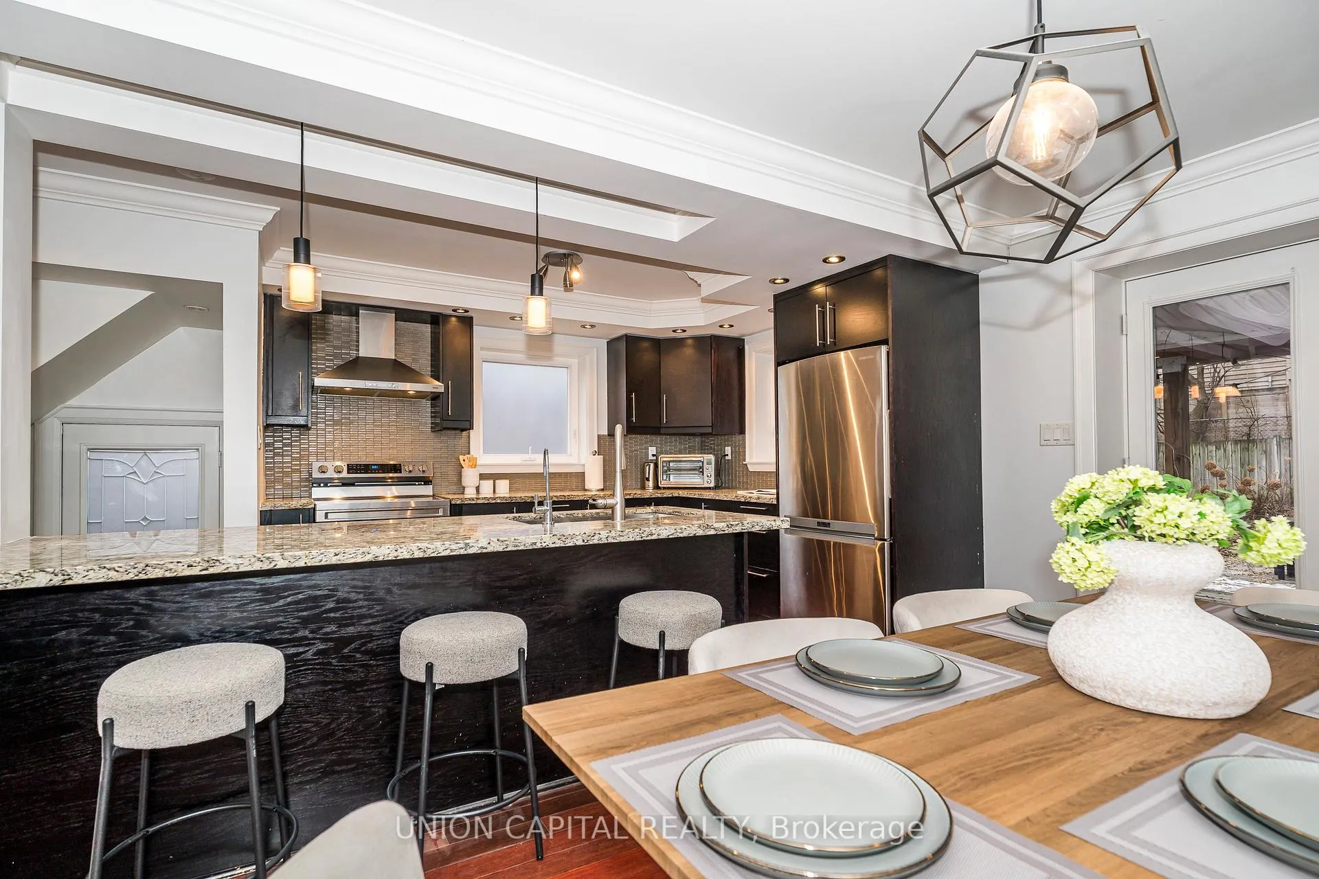 Photo 18 of 54 Glenside Avenue, Toronto, Greenwood-Coxwell — HOMEH