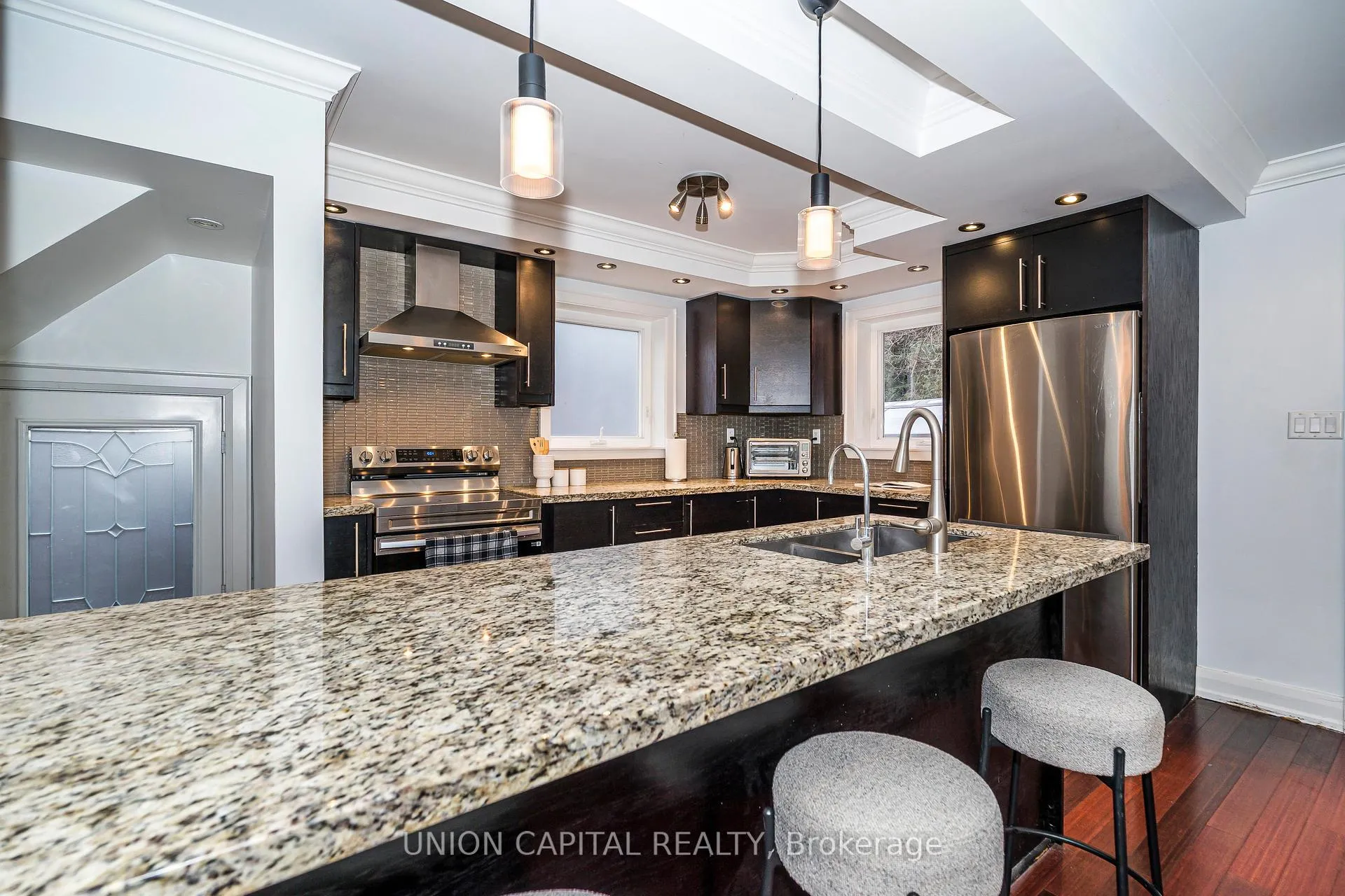 Photo 19 of 54 Glenside Avenue, Toronto, Greenwood-Coxwell — HOMEH