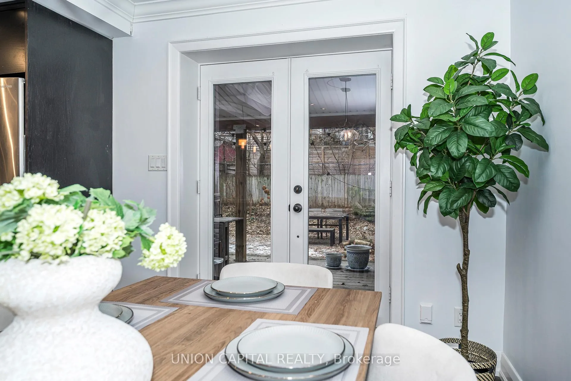 Photo 24 of 54 Glenside Avenue, Toronto, Greenwood-Coxwell — HOMEH