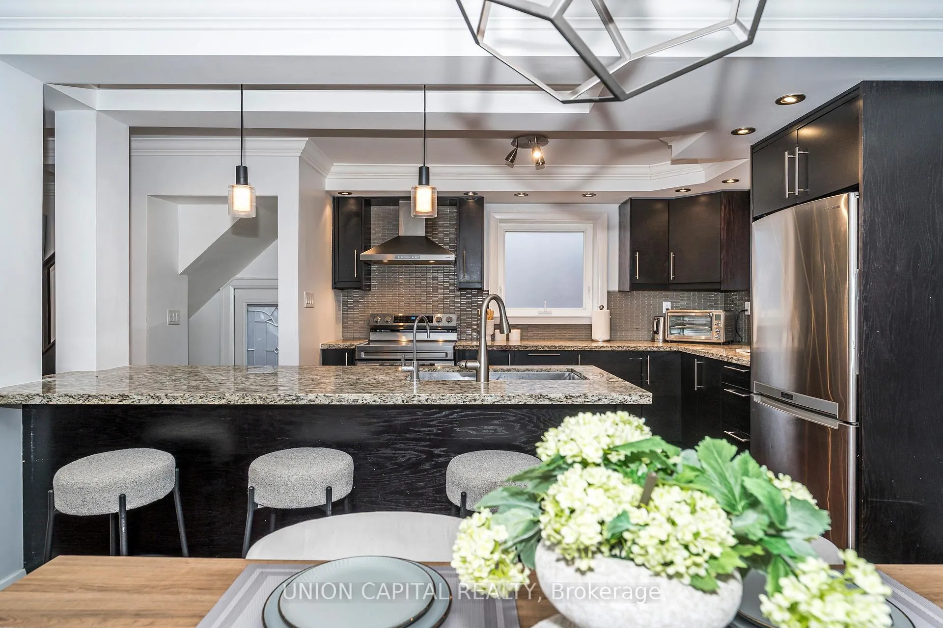 Photo 25 of 54 Glenside Avenue, Toronto, Greenwood-Coxwell — HOMEH