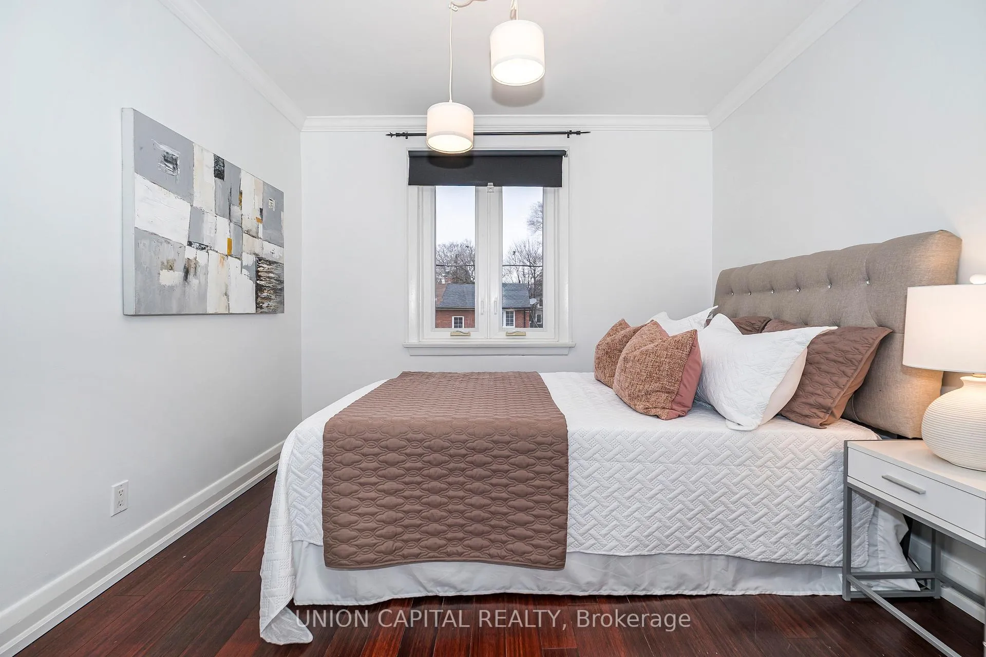 Photo 32 of 54 Glenside Avenue, Toronto, Greenwood-Coxwell — HOMEH
